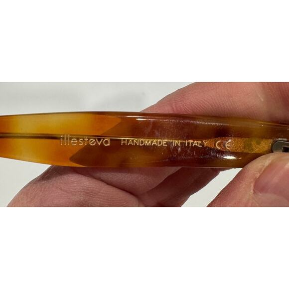 ILLESTEVA Leonard Sunglasses Minimalist Quiet Luxury Designer Sunnies - Picture 4 of 5